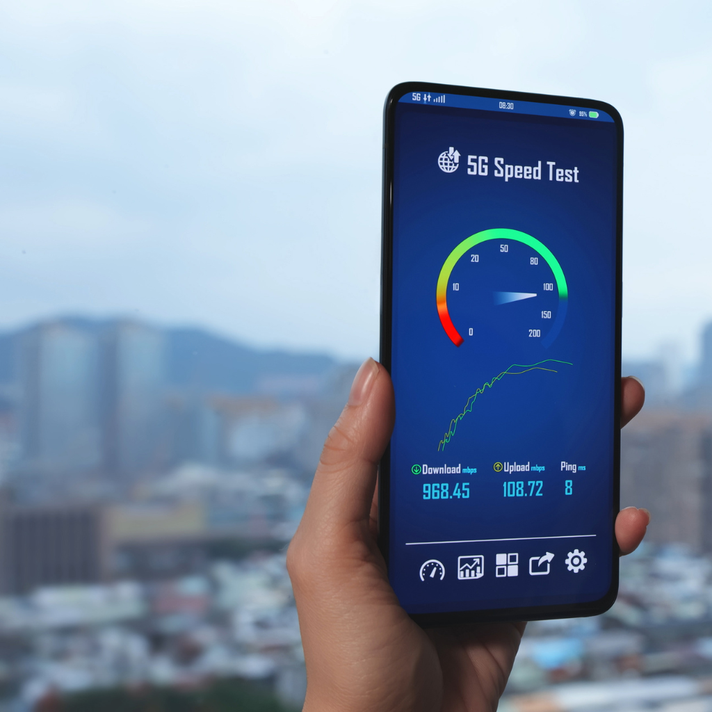 5G's Evolution and Beyond: Unveiling Connectivity's Future