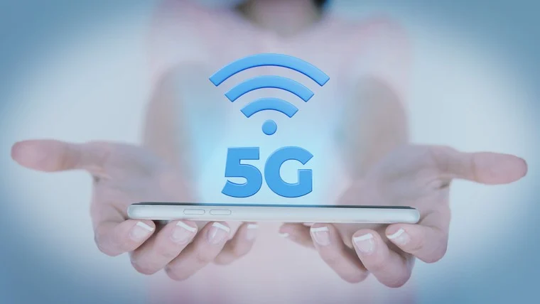 Mejorando la Conexión Móvil 5G 2024